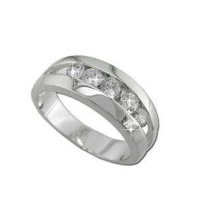 925 Silver Split Shank 5 CZ diamonds Ring